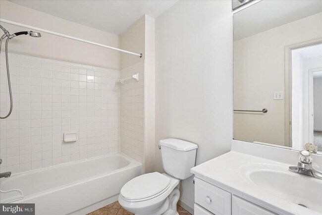 Building Photo - 18512 Fiddleleaf Terrace