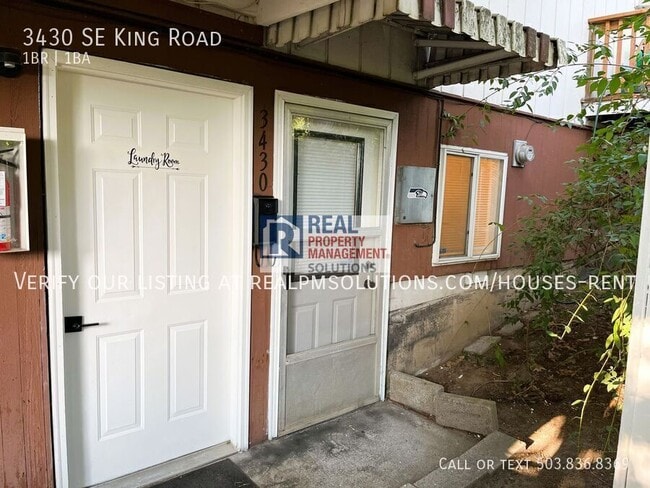 Building Photo - 3430 SE King Rd