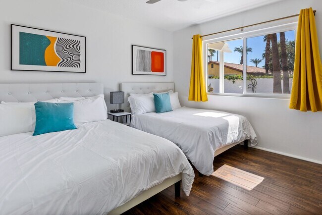 Building Photo - Desert Xscape - Pool, Jacuzzi, and Pet Friendly! (Monthly Only - No Long Term)