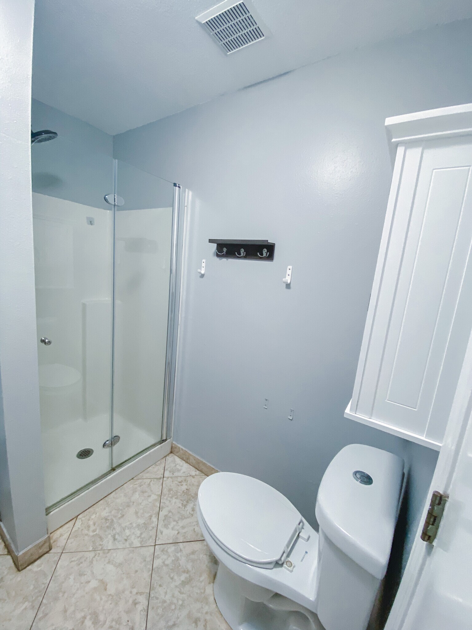 Building Photo - 63 Pine Ridge Trce