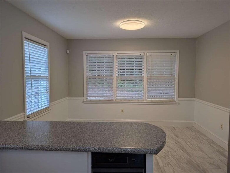 Building Photo - 443 Cricket Ridge Ct