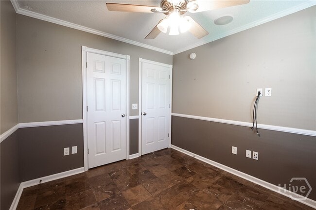Building Photo - 170 Willow Oak Dr