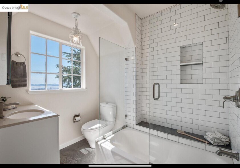Bathroom 1 - 6344 Snake Rd