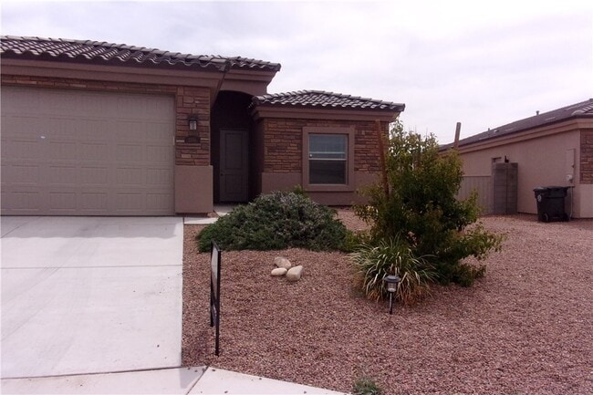 Primary Photo - 3556 Split Branch Dr