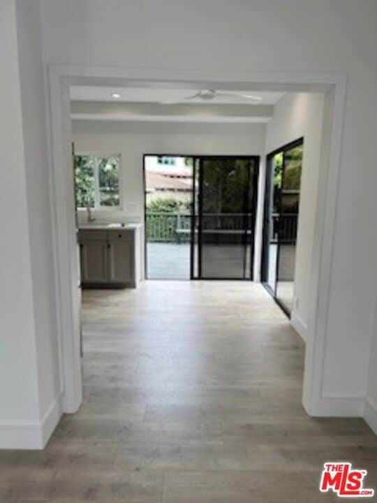 Building Photo - 620 25th St