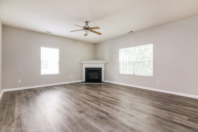 Building Photo - 807 Ballast Dr