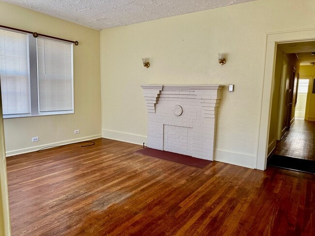 Building Photo - Rockmart Rental