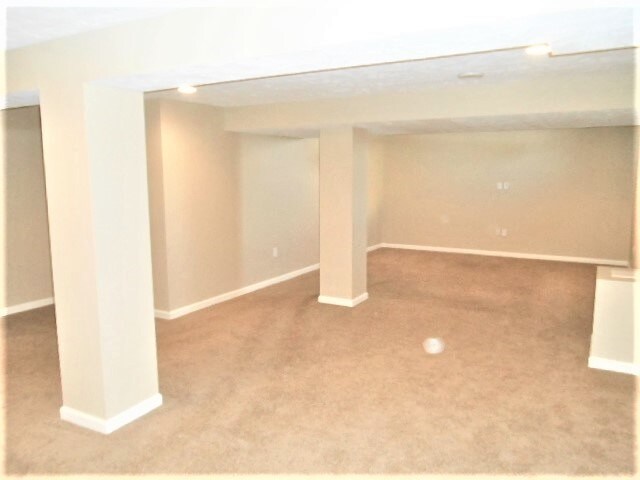 Building Photo - 1017 Sun Ridge St