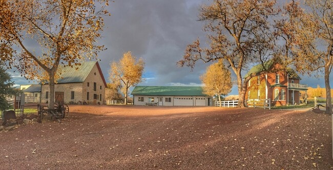 Building Photo - 86 Peno Rd