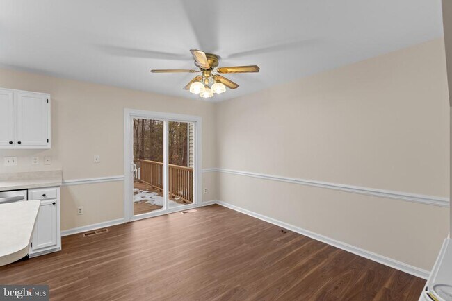 Building Photo - 2978 Mourning Dove Pl