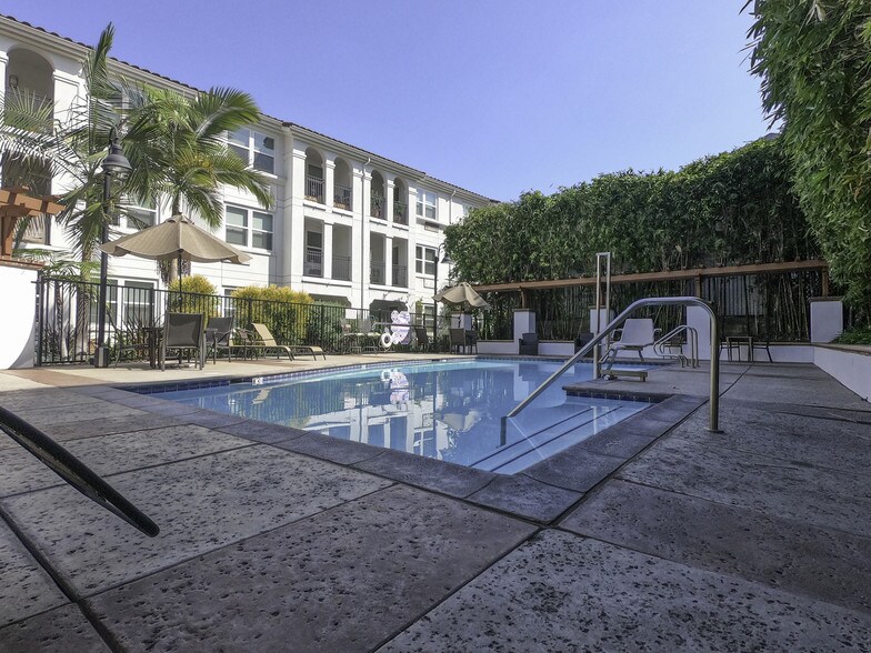 Parkview Senior Living Los Angeles, CA Apartment Finder