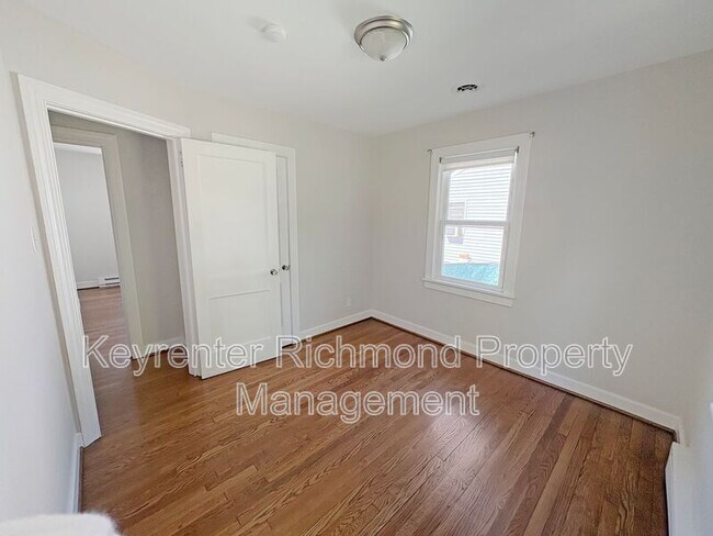 Building Photo - 2902 Irisdale Ave