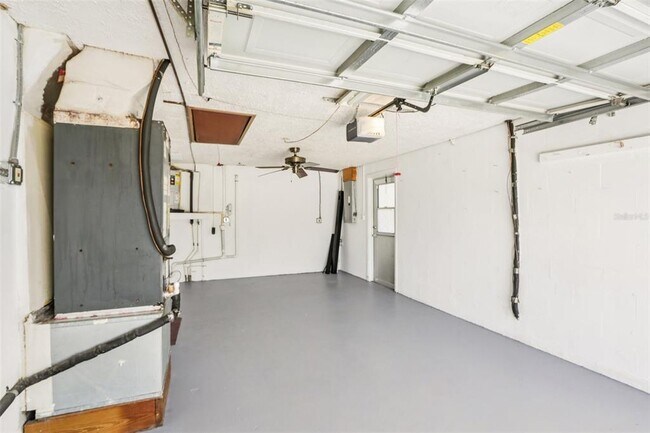 Building Photo - 4015 Litchfield Dr