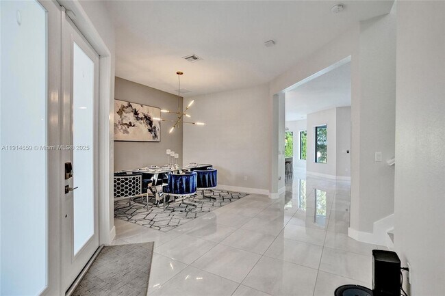 Building Photo - 10795 Oceano Wy