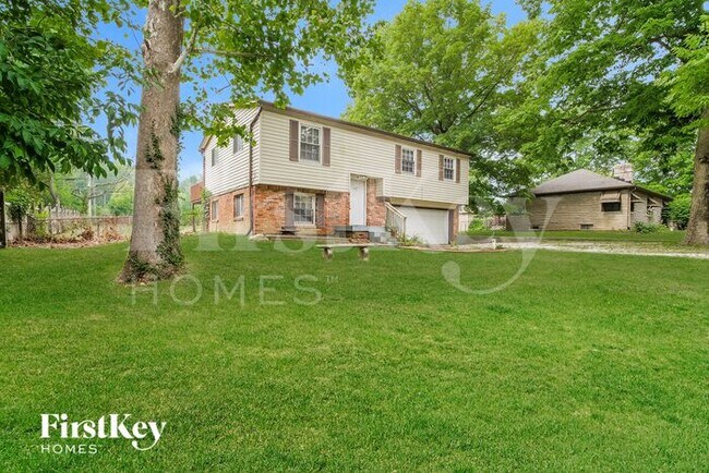 Building Photo - 667 E Edgewood Ave