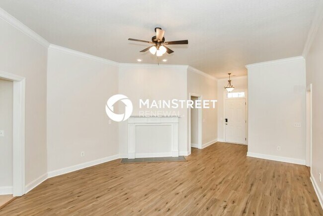 Building Photo - 3 Bedroom Pet-Friendly Home in HUNTSVILLE, AL with Main Street Renewal