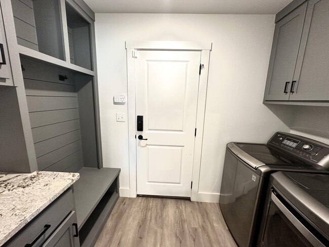 Building Photo - 6954 22nd Pl