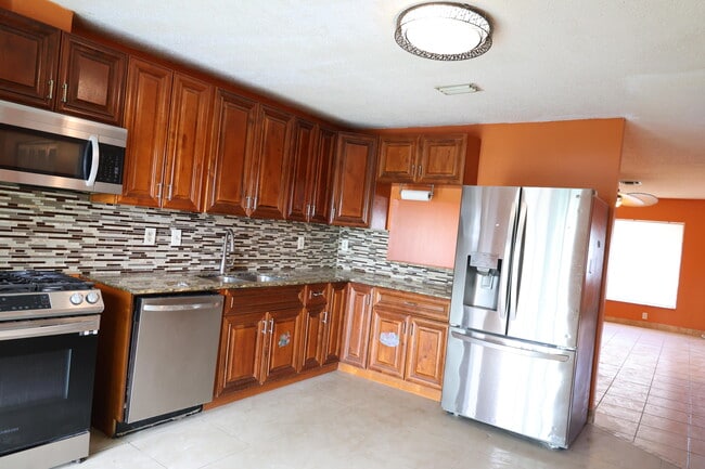 Building Photo - 7328 Palmdale Dr