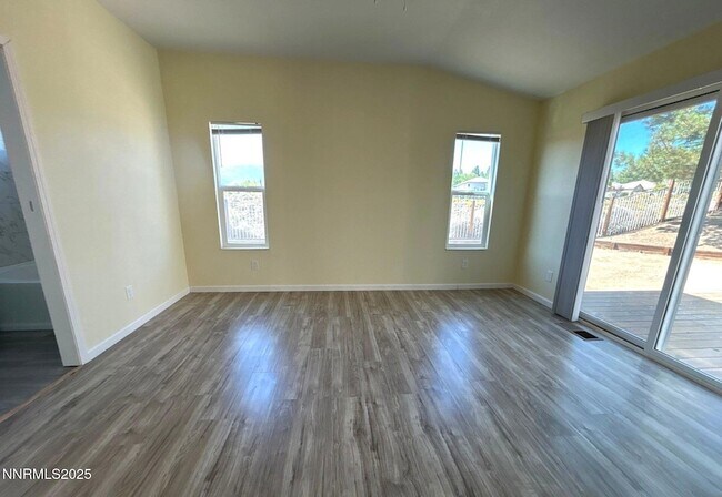 Building Photo - 5380 Twin Creeks Dr