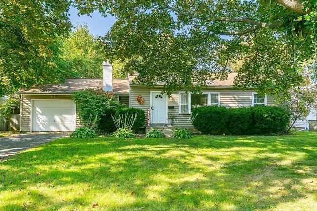 Primary Photo - 185 Hildegarde Rd