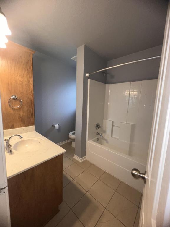 Building Photo - 5615 Drystone Ln