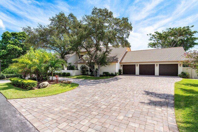 Building Photo - 4140 Sanctuary Ln