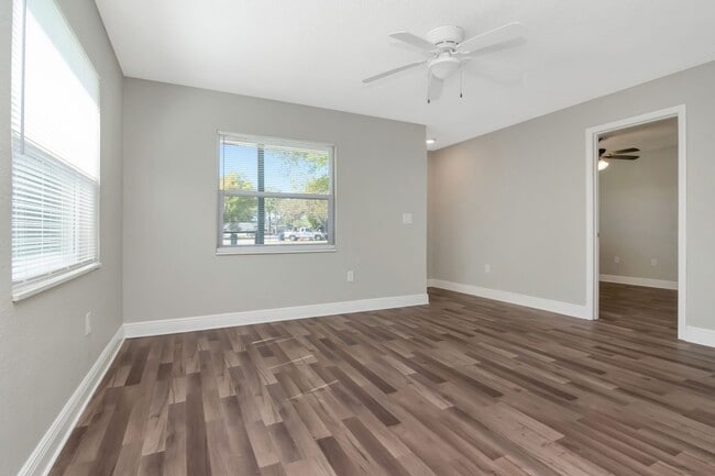 Building Photo - Fully Renovated 3BR/2BA Rental in Bradenton, FL — $1,895/Month, Pest Control, Trash & Lawn Care I...