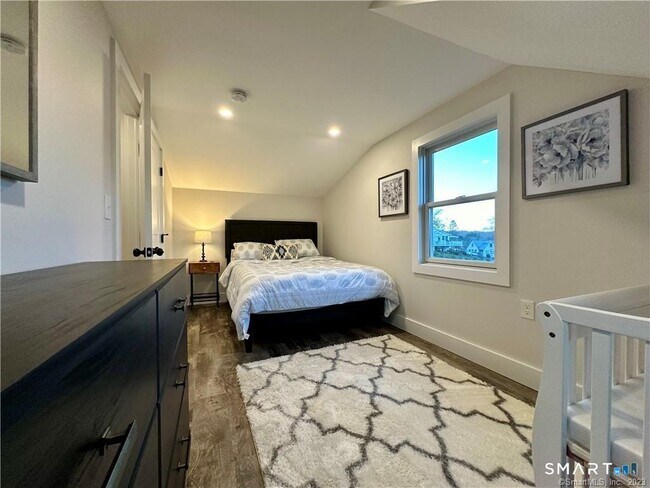 Building Photo - 41 Candlewood Dr