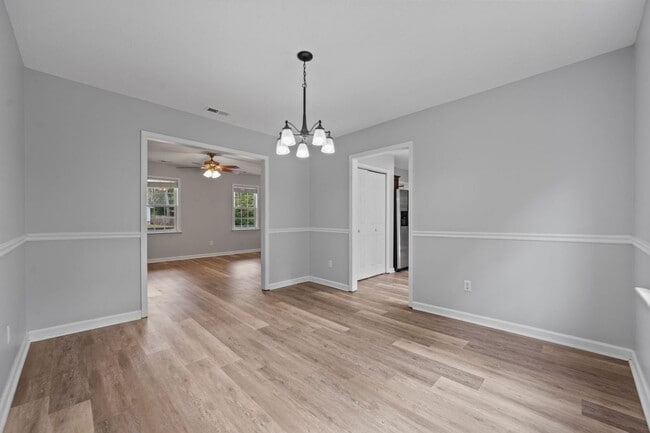 Building Photo - Welcome to Dartmoor Trail!