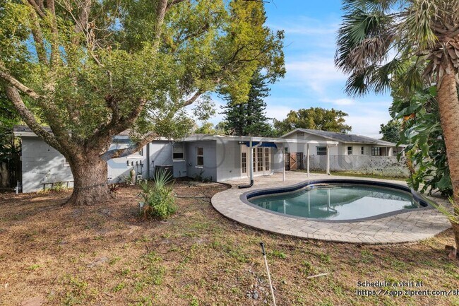 Building Photo - 803 Ellendale Dr