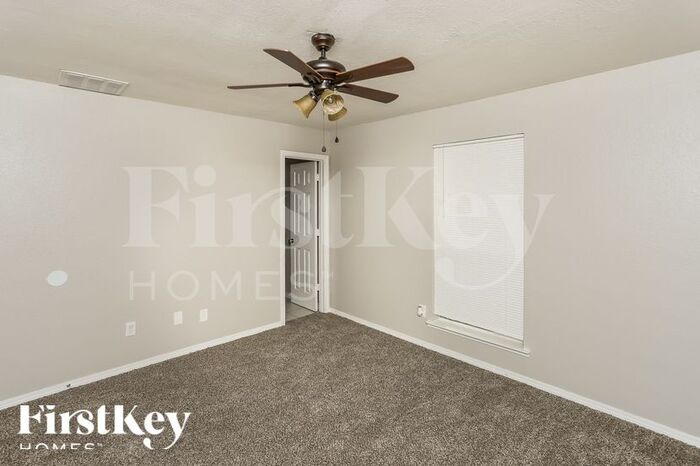 Building Photo - 143 Bream Dr