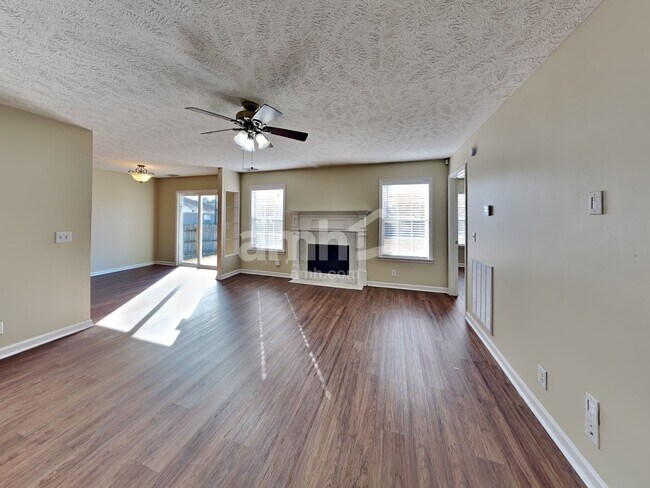 Building Photo - 803 Buckhaven Dr