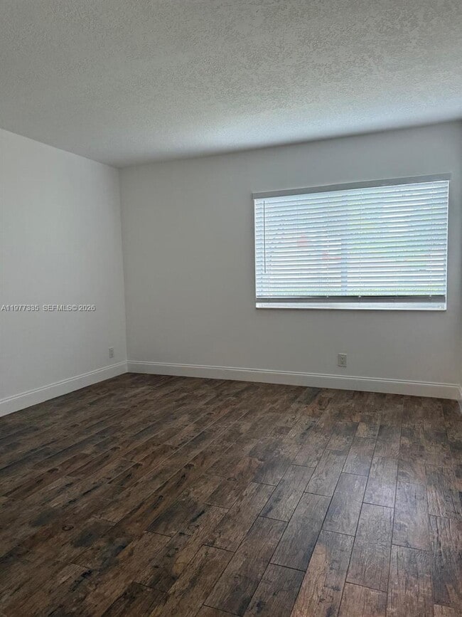 Building Photo - 4995 Sable Pine Cir