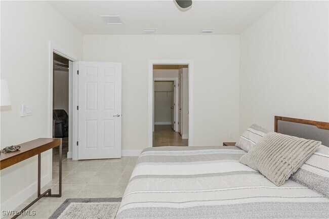 Building Photo - 5697 Mayflower Way