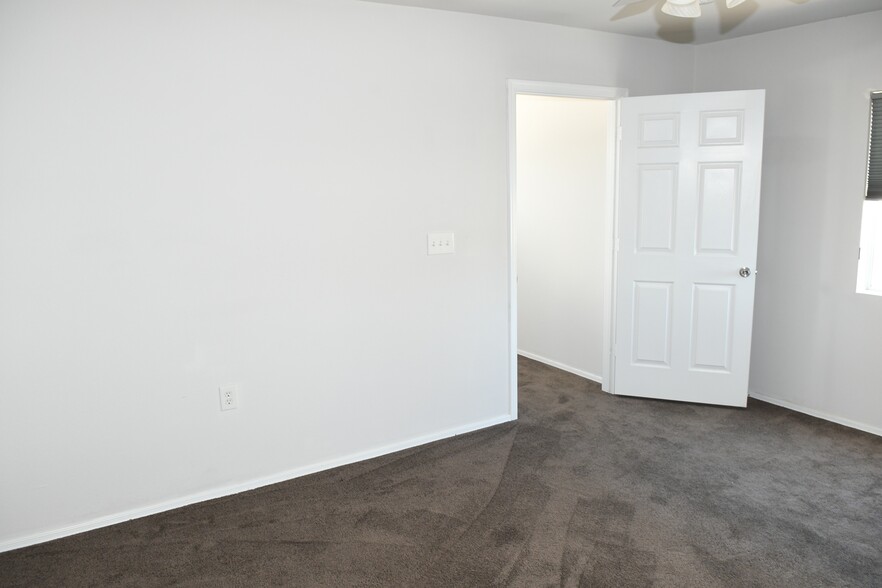 Building Photo - 3221 N 37th St