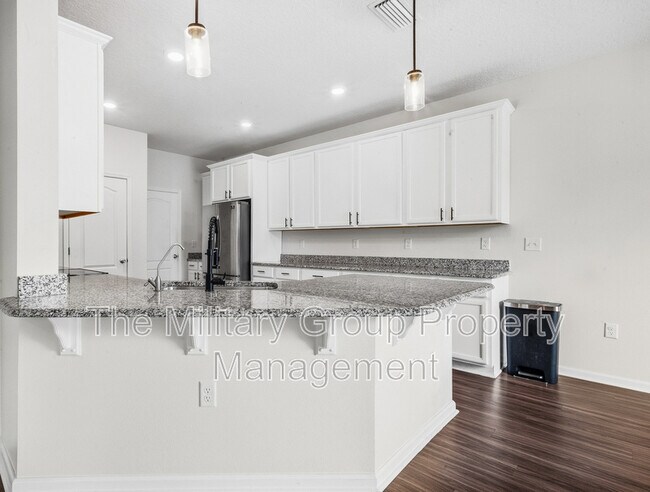 Building Photo - 7148 Preston Pnes Trl