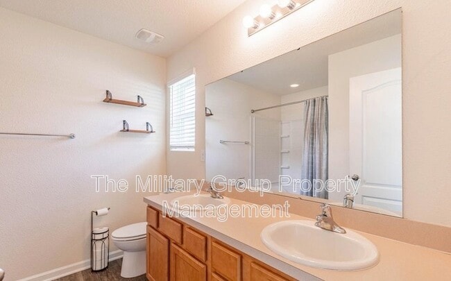 Building Photo - 6914 Sandle Dr