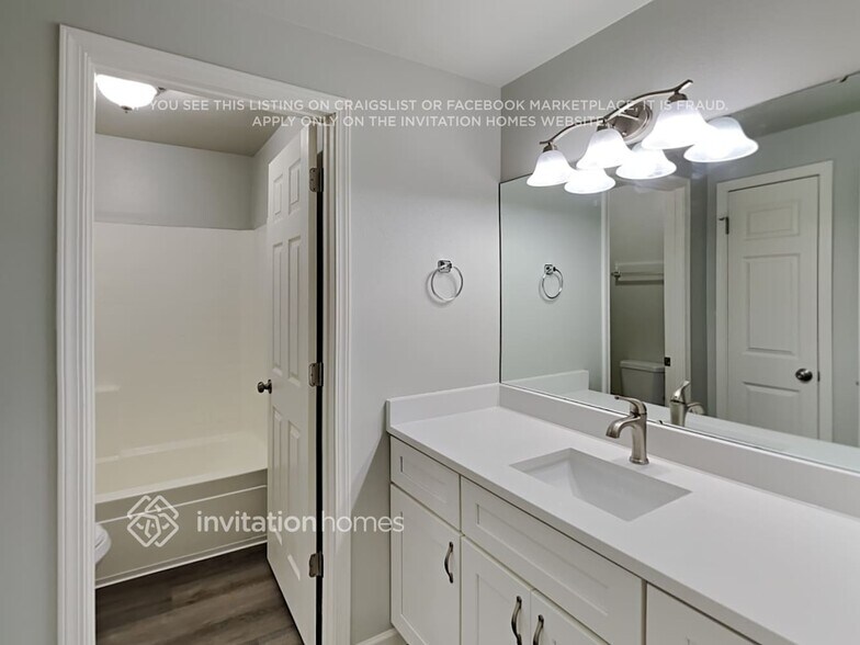 Building Photo - 20207 85th Ave Ct E