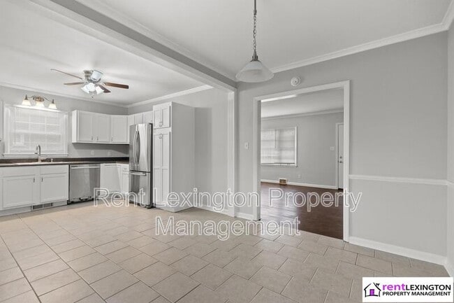 Building Photo - 1721 Albemarle Rd