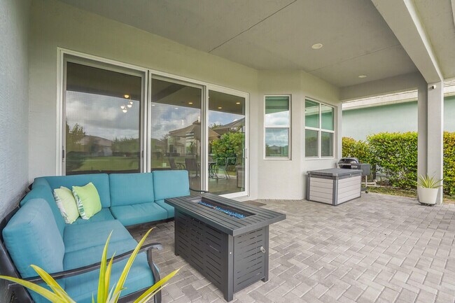 Building Photo - 16074 Whippoorwill Cir