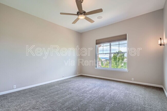 Building Photo - 3333 Chapin Pl