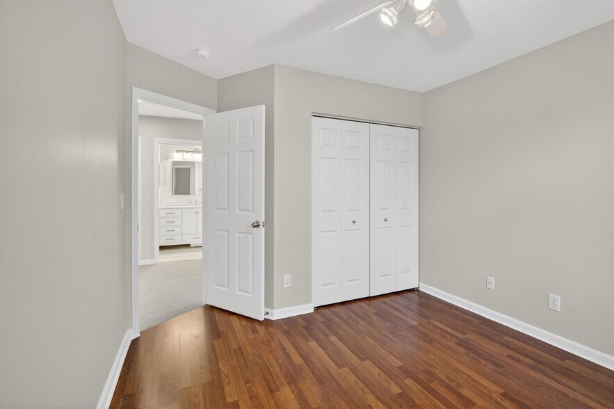 Building Photo - 7524 NW 1st Pl