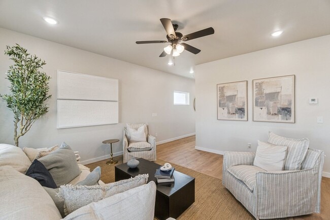 Building Photo - New tenant incentive! Receive ($1200 CREDIT) applied to 2nd month's rent! Don’t miss your chance!!