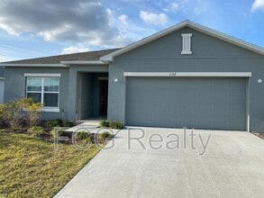 Building Photo - 137 Hamlet Lp