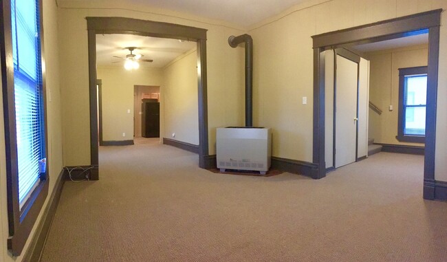 Building Photo - 112 N Quaw Blvd