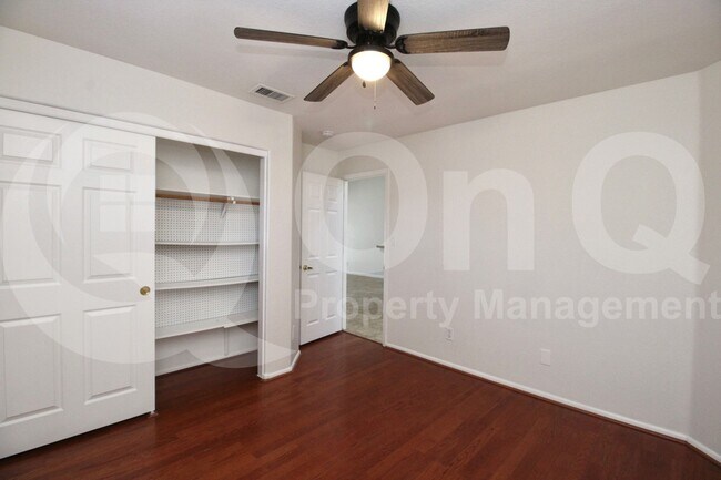 Building Photo - 254 E Nunneley Rd