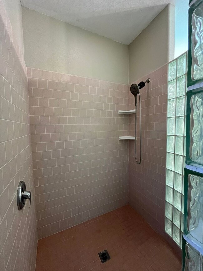 Building Photo - Beautiful Home Coming Soon! 4 Bedroom + office space!