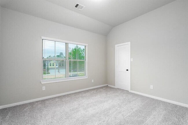 Building Photo - 529 Longleaf Pine Dr