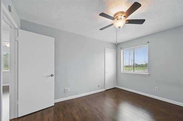 Building Photo - 3931 N Garland Ave
