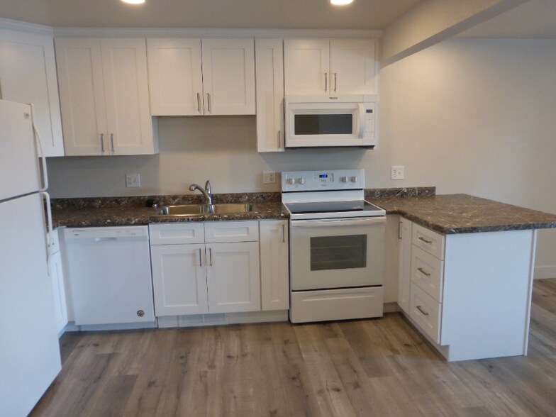 Building Photo - 2519 S 300 E